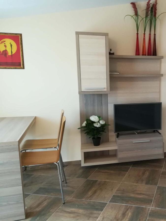 Къщата С Чешмата Apartment Велико Търново Екстериор снимка